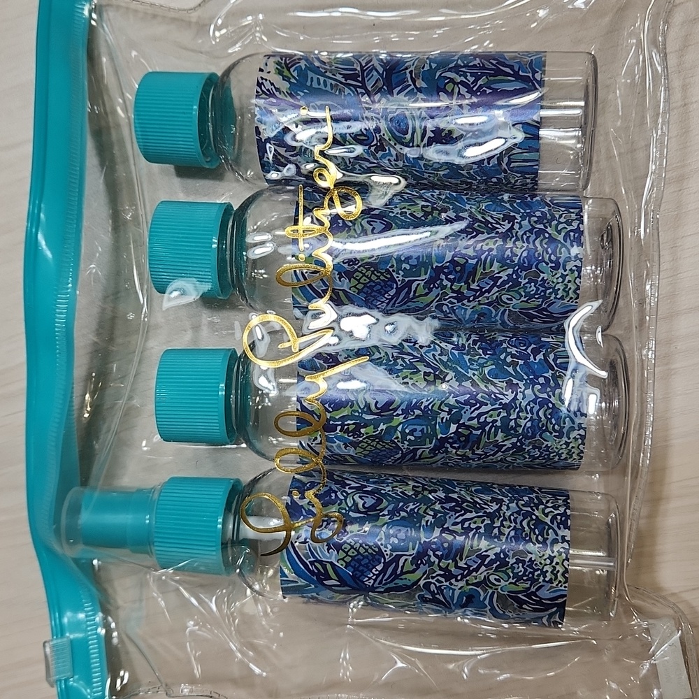 Lilly Pulitzer Blue and Teal Travel Toiletry Bottle Set 💖 NEW ✨️